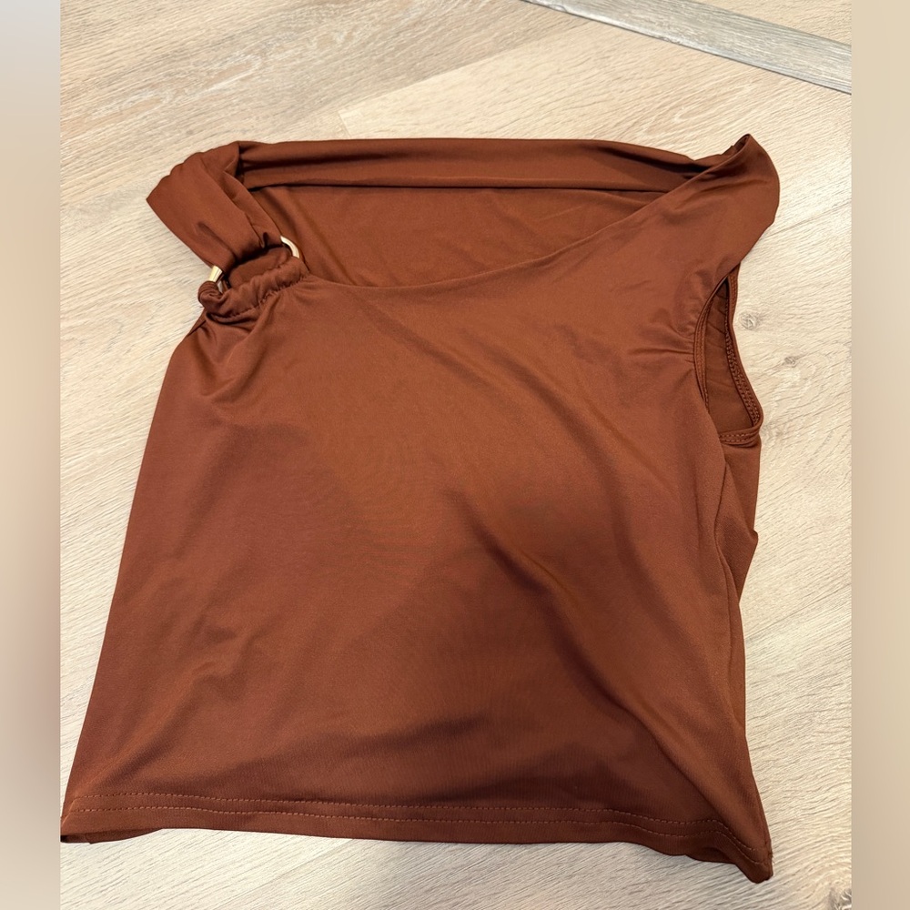 SHEIN Brown One-Shoulder Crop Top